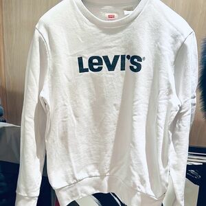 Levi's White Crewneck Sweater Classic Style.